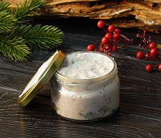 Сало кабана кручёное с чесноком 200 грамм