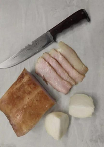 Фото Сало медвежье подкопченое