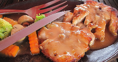 Превью Стейк из мяса крокодила